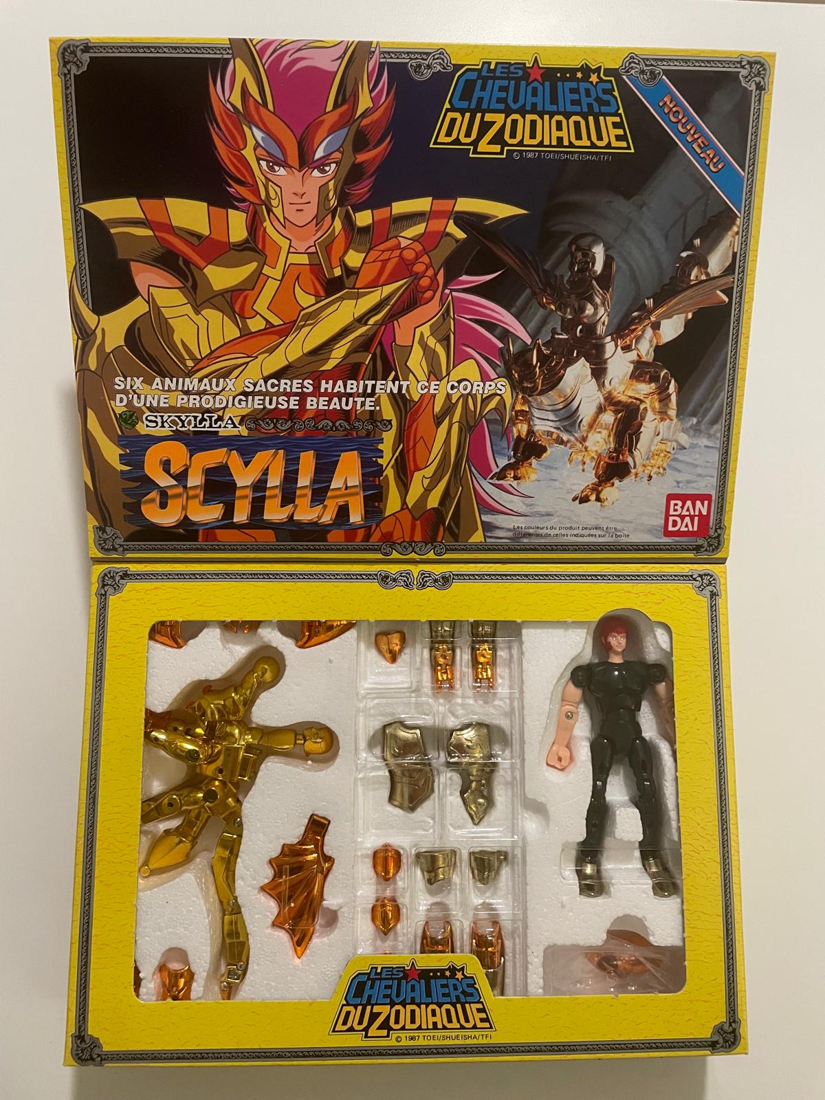 Figurine Jouet Rétro Saint Seiya version française Arc Poseidon Scylla Bandai 1988