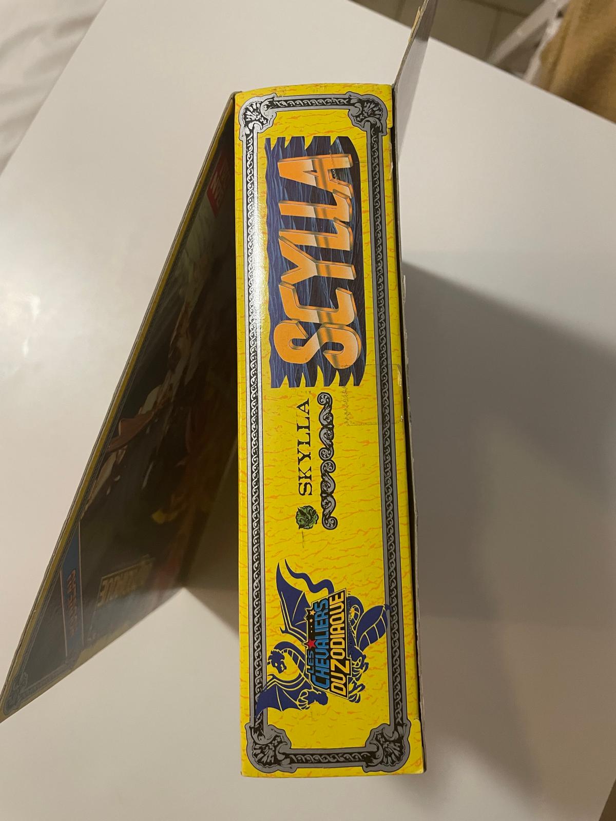 Figurine Jouet Rétro Saint Seiya version française Arc Poseidon Scylla Bandai 1988